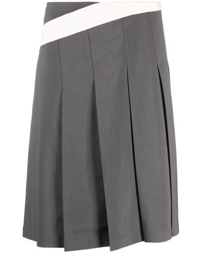 Low Classic Contrast-trim Pleated Midi Skirt - Gray