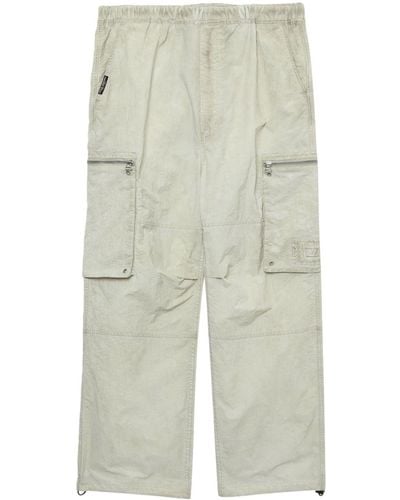 Izzue Logo-embroidery Crinkled Cargo Pants - Gray