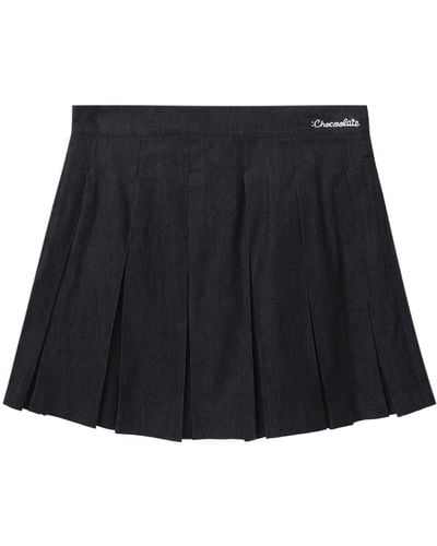 Chocoolate Logo-print Pleated Miniskirt - Black
