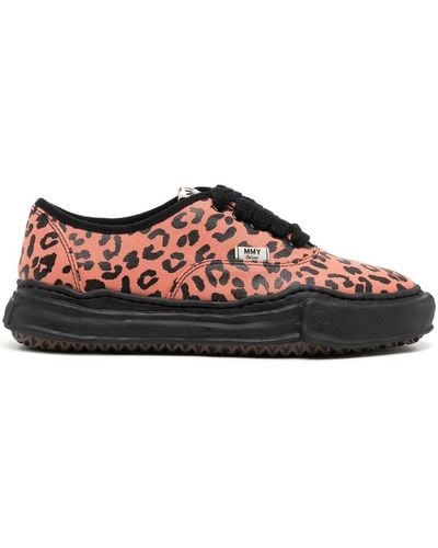 Maison Mihara Yasuhiro Leopard-print Low-top Sneakers - Brown
