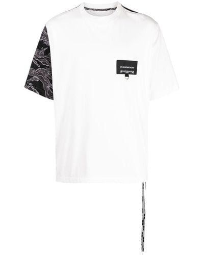MASTERMIND WORLD T-Shirt mit Logo-Patch - Weiß