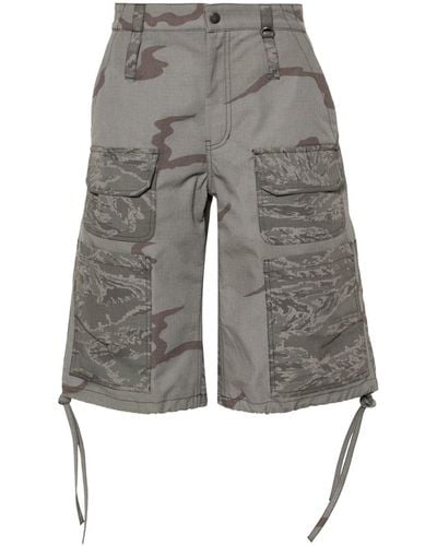 Marine Serre Shorts mit Camouflage-Print - Grau