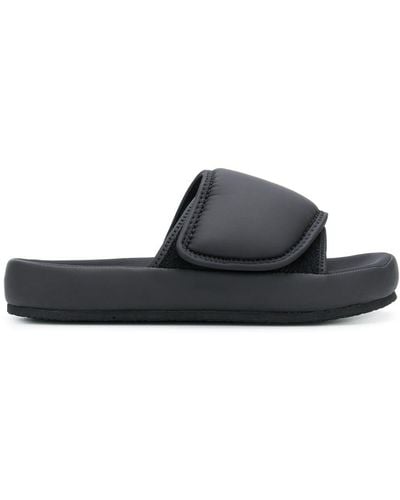 Yeezy Bulky Sandals - Black