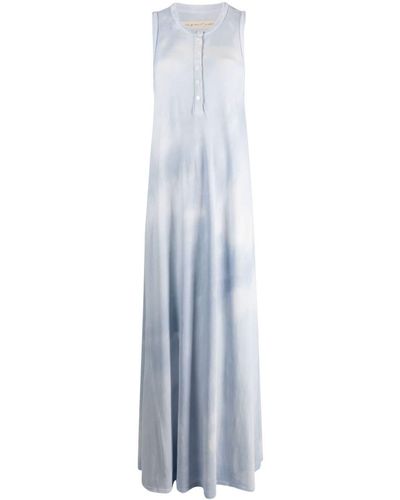 Raquel Allegra Abito lungo Christy con fantasia tie dye - Bianco