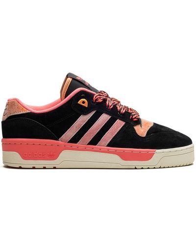 adidas Anthony Edwards Rivalry Low "with Love" Trainers - Red