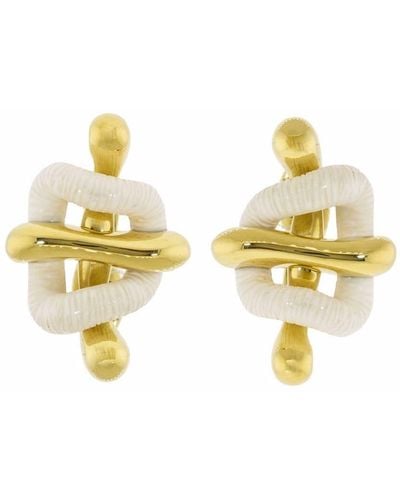 Nicholas Varney 18kt Yellow Gold Cacholong Ribbon Clip-on Earrings - Metallic