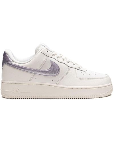 Nike Air Force 1 Metallic Purple Sneakers - Weiß