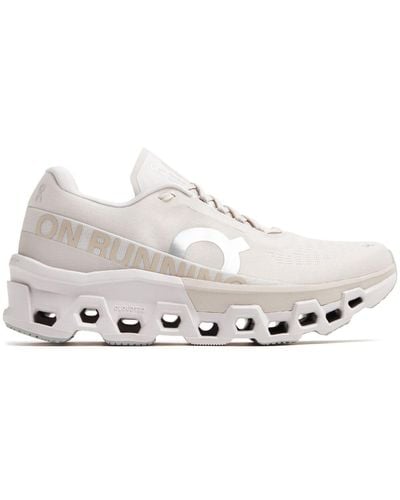 On Shoes Cloudmonster 2 Chunky Sneakers - Wit