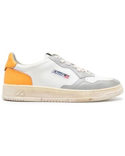Autry Medalist Super Vintage Sneakers - White
