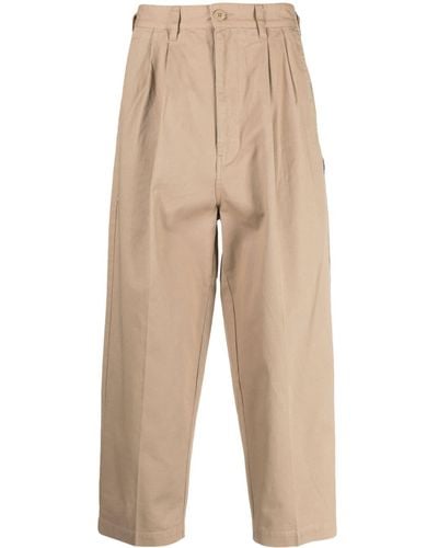 Izzue Logo-patch Cropped Tailored Trousers - Natural