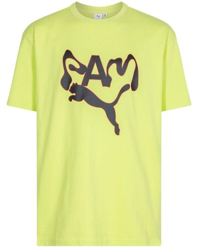 PUMA X P.a.m. T-shirt Met Print - Geel