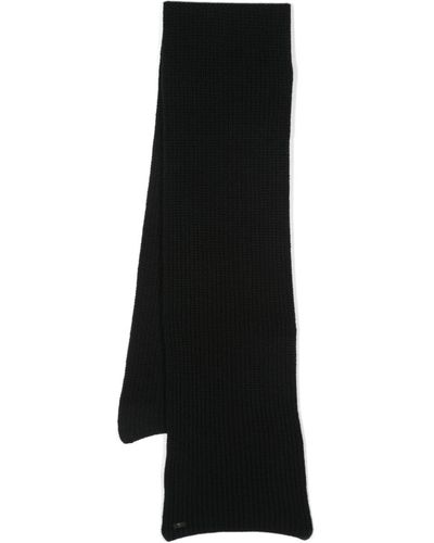 Iris Von Arnim Logo-plaque Ribbed-knit Scarf - Black