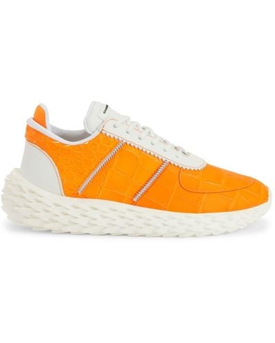 Giuseppe Zanotti Sneakers Urchin con effetto coccodrillo - Arancione