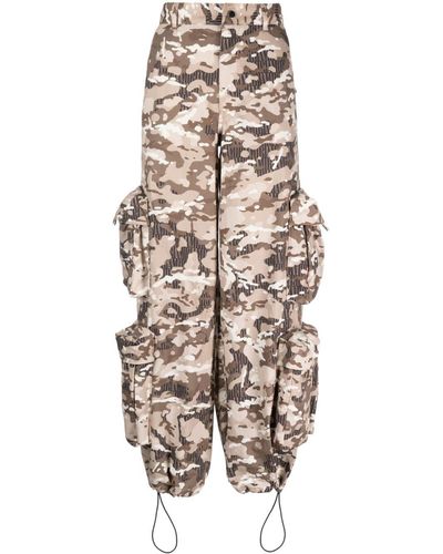 Amiri Pantalones cargo con motivo militar - Blanco