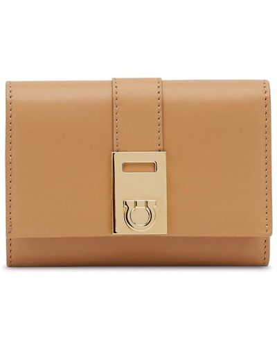 Ferragamo Hug Bi-fold Leather Wallet - Natural