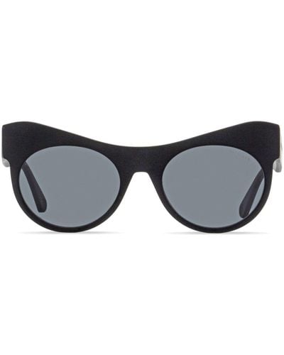Moncler 1952 Cat-eye Frame Sunglasses - Gray