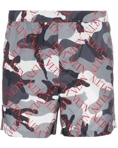 Valentino Garavani Badeshorts mit Camouflage-Print - Mehrfarbig