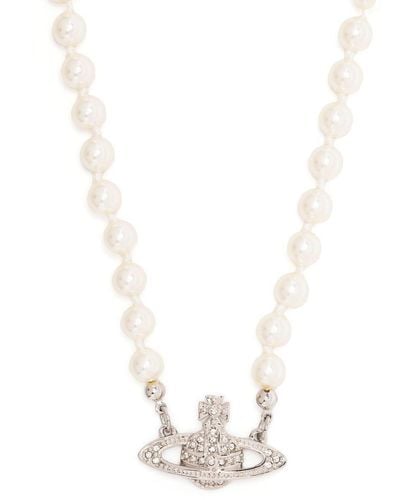 Vivienne Westwood Perlenkette mit Reichsapfel-Anhänger - Weiß