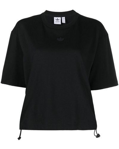 adidas ロゴパッチ Tシャツ - ブラック