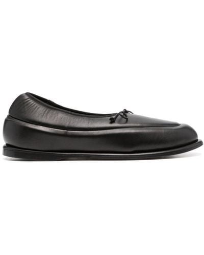 Jacquemus Les Chaussures Pilou Loafers - Black