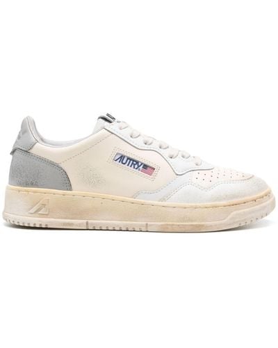 Autry Medalist Super Vintage Sneakers - White