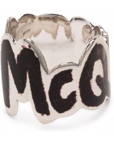 Alexander McQueen Graffiti-logo Cut Ear Cuff - Metallic