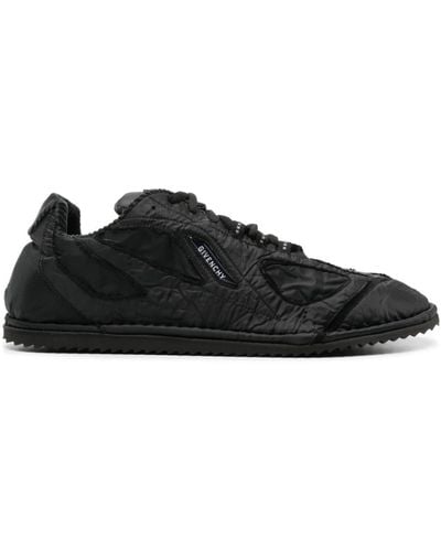 Givenchy Zapatillas con paneles rasgados - Negro