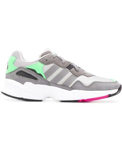 adidas 'Yung-96' Sneakers - Grau