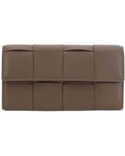 Bottega Veneta Cassette Leather Wallet - Brown