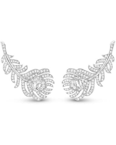 Boucheron Bijoux d'oreilles Plume de Paon en or blanc 18 ct ornés de diamants - Métallisé