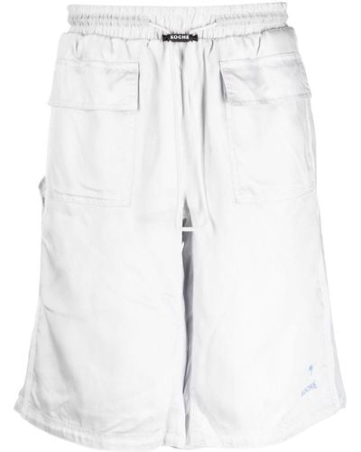 PUMA Pantalones cortos de chándal con hebilla del logo - Blanco