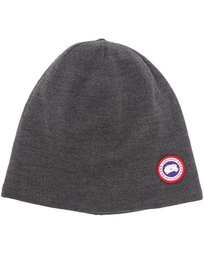Canada Goose Logo-patch Ribbed-knit Beanie - Gray