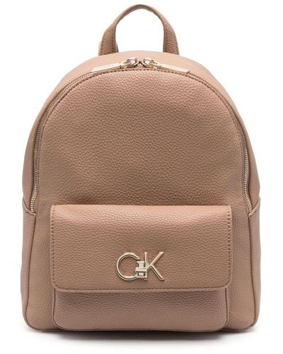 Calvin Klein Logo-plaque Grained Backpack - Brown