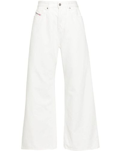 DIESEL Bootcut und Flare Jeans - Weiß