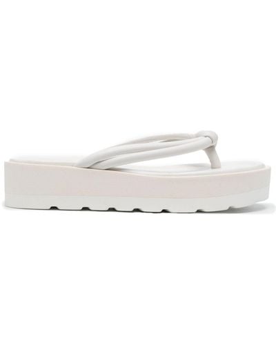 Gianvito Rossi Leather Platform Flip Flops - White