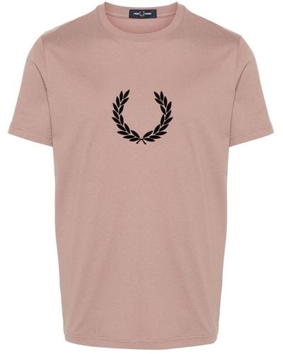 Fred Perry T-Shirt mit beflocktem Logo - Pink