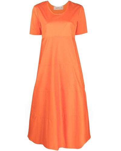 Blanca Vita Gestuftes Kleid mit kurzen Ärmeln - Orange