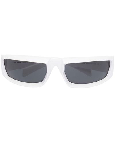 Prada Eckige Sonnenbrille mit Logo - Weiß