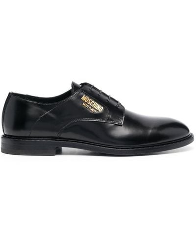 Moschino Zapatos oxford con placa del logo - Negro