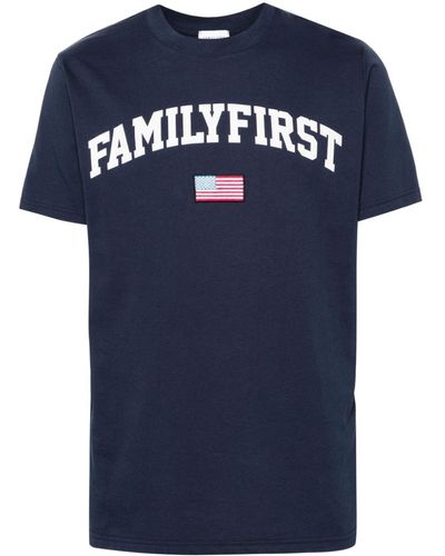 FAMILY FIRST T-Shirt im College-Look - Blau