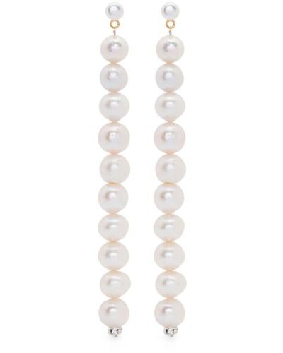 Magda Butrym Pendientes con colgante de perla - Blanco