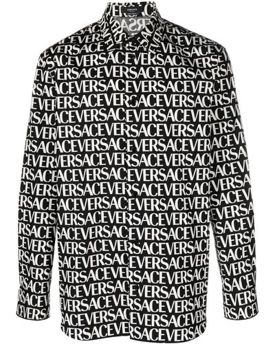 Versace オールオーバーロゴ シャツ - ブラック