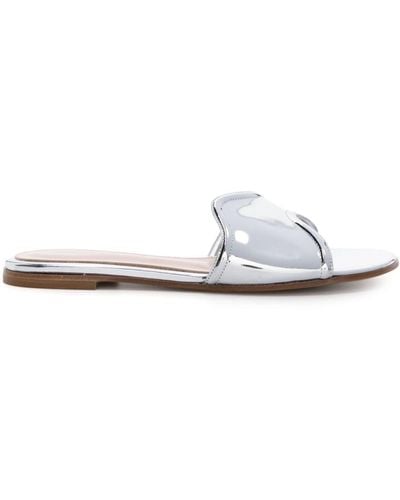 Gianvito Rossi Lucrezia Patent-leather Sandals - White