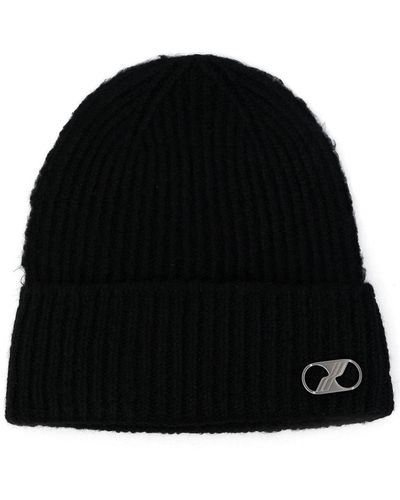 we11done Logo-plaque Knitted Beanie - Black