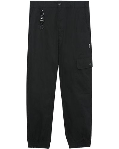 Izzue Pantalon en coton stretch à détail de mousqueton - Noir