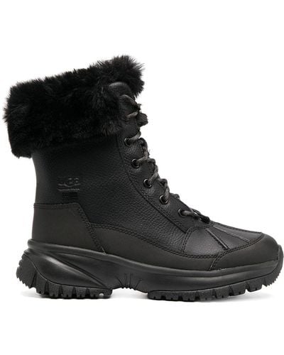 UGG Yose Fluff Hiking Boots - Black