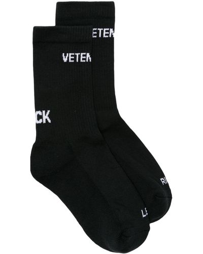 Vetements Logo-intarsia Ribbed Socks - Black