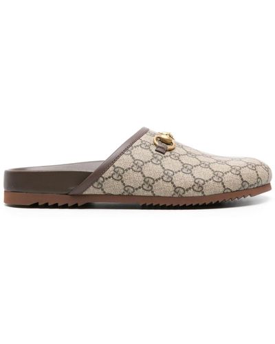 Gucci Slipper con GG Horsebit Para Hombre - Marrón