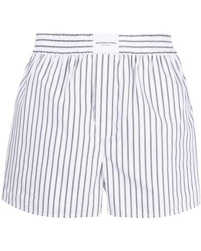 Alexander Wang Pantalones cortos con parche del logo y rayas - Blanco