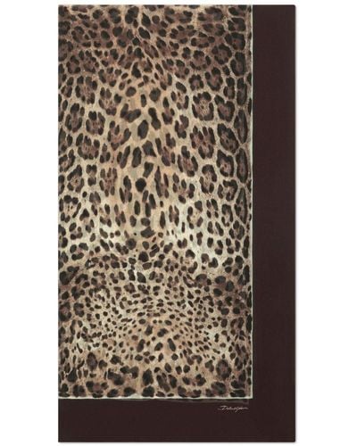 Dolce & Gabbana Seidenschal mit Leoparden-Print - Braun